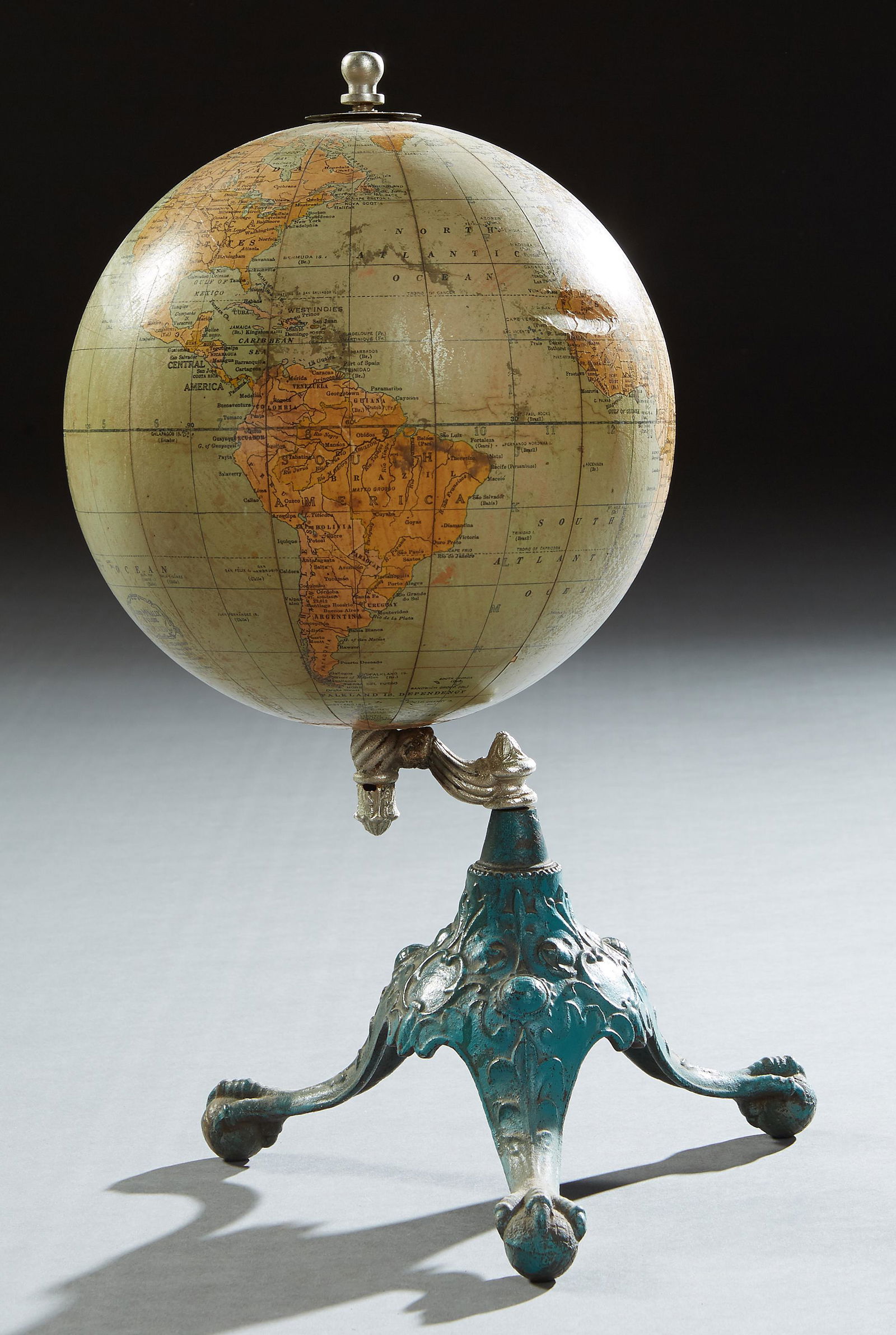 Rand McNally World Table Globe, 20th c., on a cast iron (1 of 7)