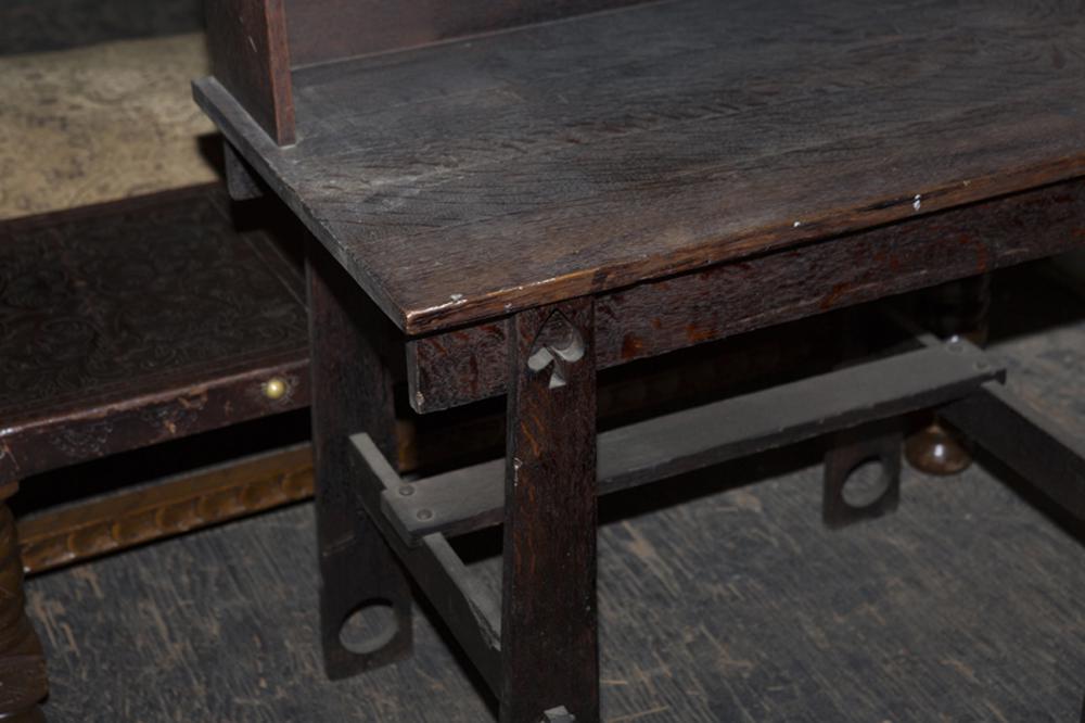 Mission Oak Writing Table, early 20th c., the back with (1 of 12)