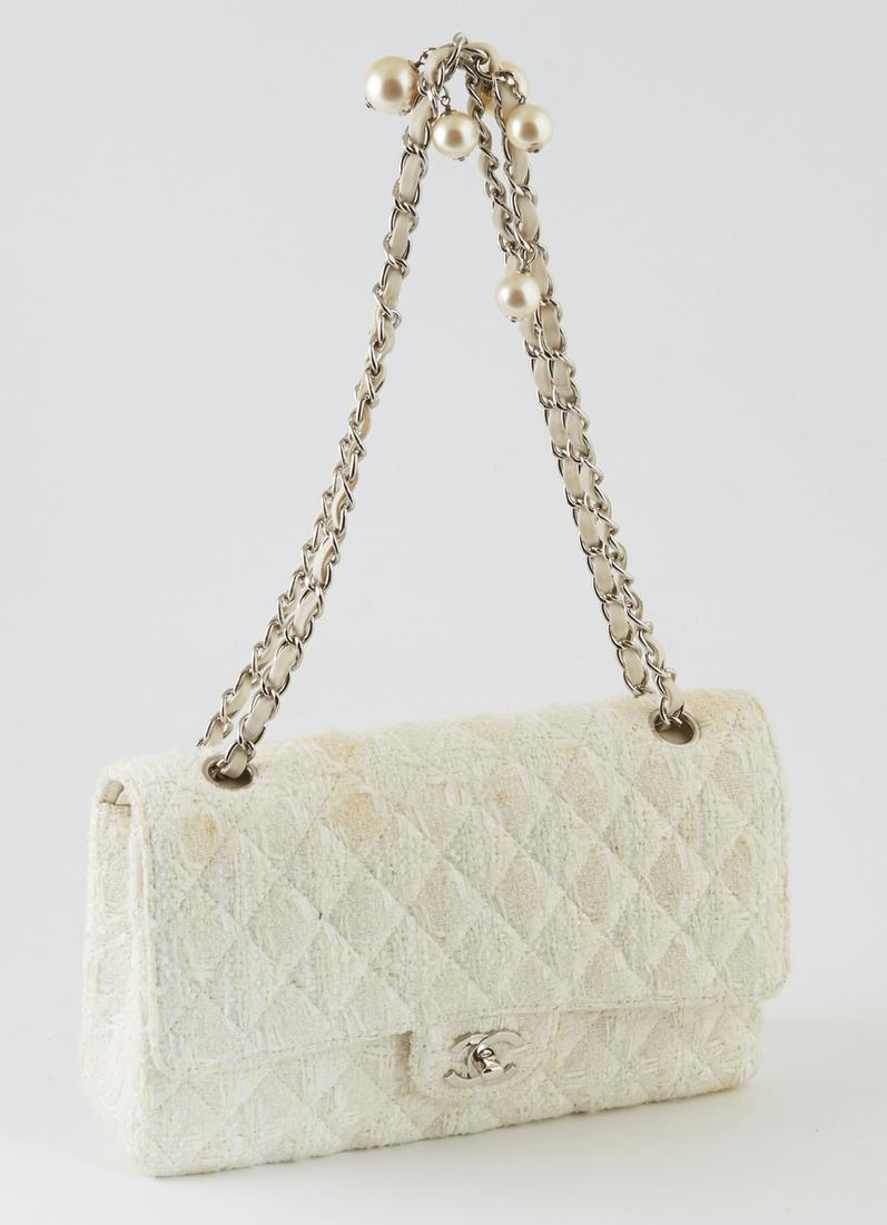 Limited Edition Chanel Ginza Shoulder Bag, c. 2004, in: Limited Edition Chanel Ginza Shoulder Bag, c. 2004, in cream tweed quilted canvas with a silver chain double handle interlaced with white leather and logo pearls, the interior of the bag lined in whit