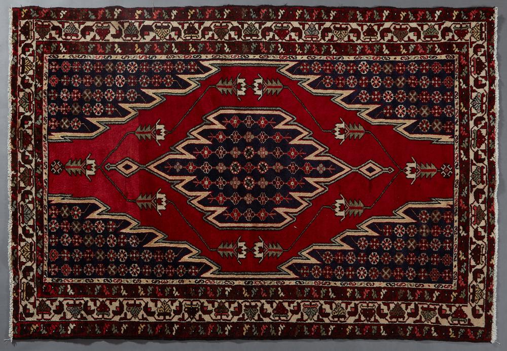 Semi-Antique Persian Maslaghan Carpet, 4 '6 x 6' 7. (1 of 1)