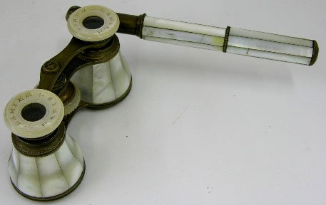 Pair of French Mother-of-Pearl Opera Glasses, 19th: Pair of French Mother-of-Pearl Opera Glasses, 19th c., with an extending handle, the eye pieces marked "Lamier, Paris," H.- 2 1/4 in., W.- 3 15/16 in., D.- 5 3/8 in.