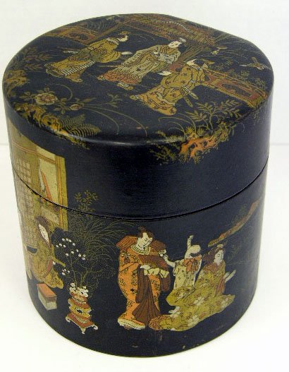 Chinoisserie Black Lacquer Papier Mache Covered Bo: Chinoisserie Black Lacquer Papier Mache Covered Box, 19th c., the hinged top with polychromed and gilt decoration of samurai in a garden, the sides with similarly decorated household and landscape sce