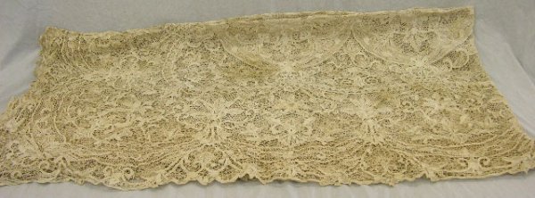 Antique Lace Tablecloth, c. 1900, 5' x 9'.: Antique Lace Tablecloth, c. 1900, 5' x 9'.