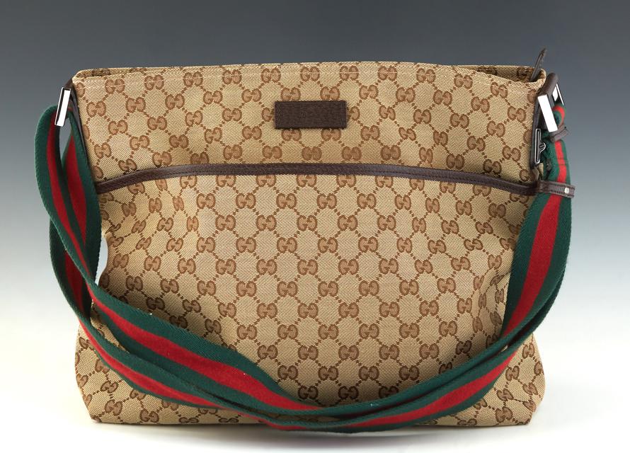 Gucci Front Slip Pocket Messenger Bag, in beige (1 of 3)