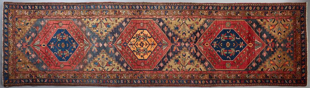 Hamadan Runner, 3' 2 x 10' 10. Provenance: Palmira, the (1 of 8)