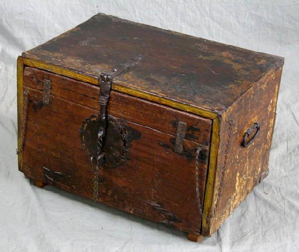 Spanish Carved Mahogany Vargueno, early: Spanish Carved Mahogany Vargueno, early 19th c., the interior with five small drawers with paint decoration, the sides and top with traces of original paint, the drop front with iron strap hinges and