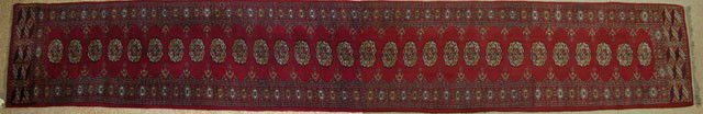 Lahore Runner, Pakistan, 2' 7 x 16' 1.: Lahore Runner, Pakistan, 2' 7 x 16' 1.