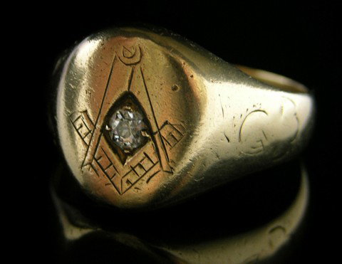Man's 14K Yellow Gold Masonic Ring, early 20th c.,