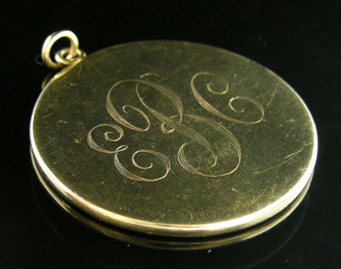 14K Yellow Gold Pendant, early 20th c., monogramme