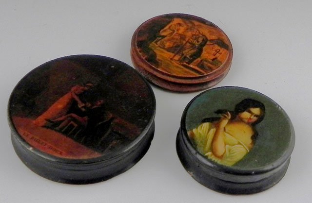 Group of Three Circular Snuff Boxes, 19th c., one : Group of Three Circular Snuff Boxes, 19th c., one of papier mache, the lid with a painting of a woman, c. 1840; one papier mache with an engraving on the lid of "le Billet-Doux,"; and one continental 