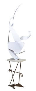 Hernan Caro (Colombia/New Orleans, 20th/21st c.), Large Abstract White Aluminum Sculpture, 20th c.,: Hernan Caro (Colombia/New Orleans, 20th/21st c.), Large Abstract White Aluminum Sculpture, 20th c., on a tan marble base that sits atop a metal geometric base, H.- 60 in., W.- 26 in., D.- 25 in.