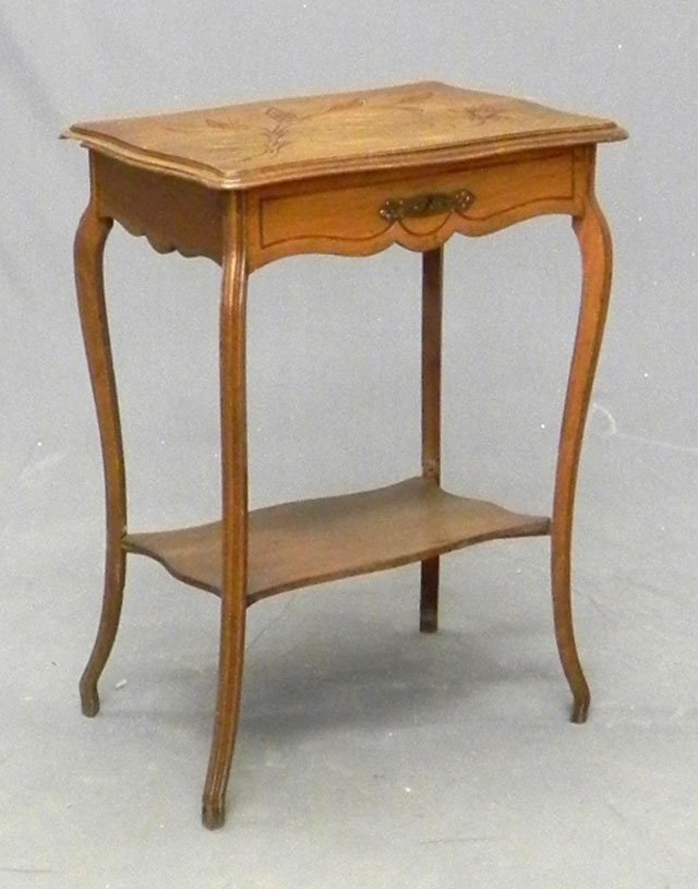 Carved Beech Tortoise Top Work Table, 19th c., th: Carved Beech Tortoise Top Work Table, 19th c., the lifting lid with incised floral carving and an interior mirror, over a sectioned interior, the whole on reeded cabriole legs to a lower stretcher-she