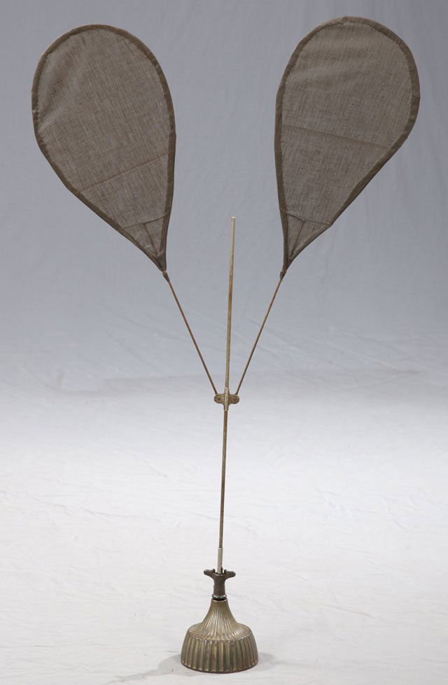 1037 Clockwork Mechanism Fly Fan (ShooFly), c. 1900,