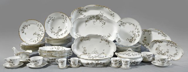 One Hundred Thirty Piece Set of Haviland Limoges P: One Hundred Thirty Piece Set of Haviland Limoges Porcelain Dinnerware, 19th c., consisting of 17 Dinner Plates, 12 Luncheon Plates, 12 Salad Plates, 10 Coffee Cups, 12 Saucers, 5 Tea Cups, 10 Saucers,