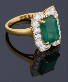 Lady's 14K Yellow Gold Emerald and Diamond Dinner Ring, by Oscar Friedman, Total Diamond Wt.- 0.90