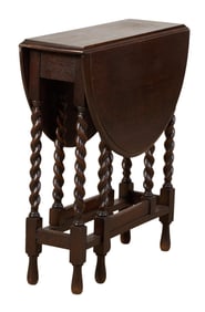 English William and Mary Style Oak Drop Leaf Table, 20th c., Closed- H.- 30 in., W.- 26 in., W.- 9