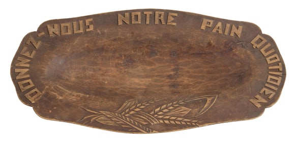 French Provincial Carved Walnut Bread Tray, early 20th c., H.- 1 1/2 in., W.- 16 1/2 in., D.- 8 3/8
