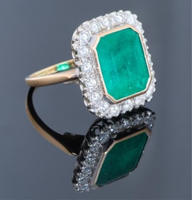 Lady's 14K Yellow Gold Colombian Emerald and Diamond Dinner Ring, App. Total Diamond Wt.- 1 carat,