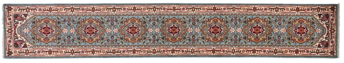 Agra Serapi Runner, 2' 7 x 15' 10.