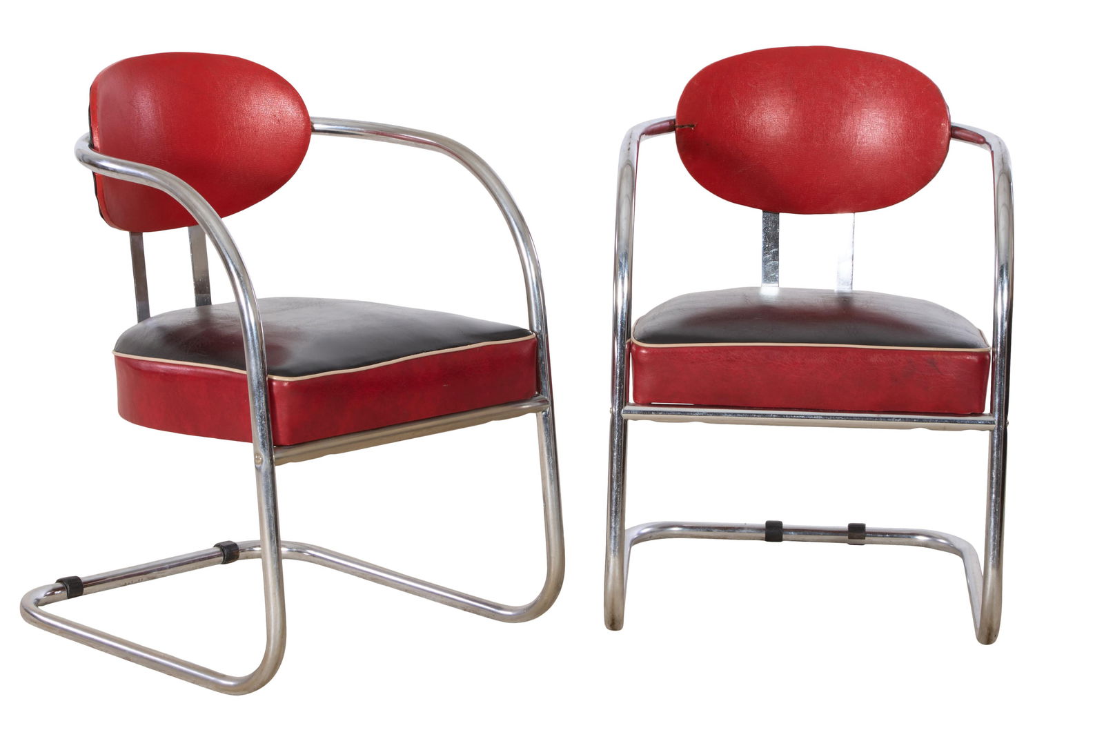 Pair of K.E.M. Weber Streamline Chairs designed for Lloyd, Karl Emanuel Martin "KEM" Weber: Pair of K.E.M. Weber Streamline Chairs designed for Lloyd, Karl Emanuel Martin "KEM" Weber (Germany/American, 1889-1963) the chromed tubular steel frames supporting the oval concave backs, flat bar st