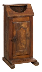 French Provincial Carved Walnut Oratoire, 18th c., H.- 34 1/2 in., W.- 19 in., D.- 18 in.