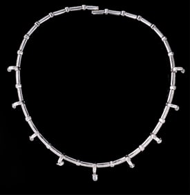 18K White Gold Diamond Choker, Int. H.- 4 1/4 in., Int. W.- 4 in.