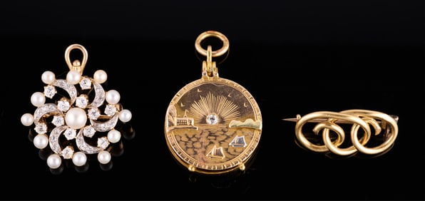 Three Pieces of 14K Yellow Gold Jewelry, App. Wt.- 14.1 grams; Locket- L.- 1 3/8 in. (3 Pcs.)