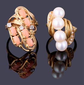 Two 14K Yellow Gold Rings, App. Wt.- 13 grams; Largest Size- 5. (2 Pcs.)