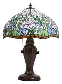 Tiffany Style Leaded Glass Table Lamp, 20th/21st c., H.- 22 in., Dia.- 15 1/2 in.