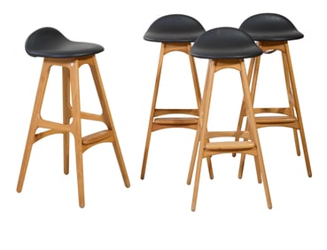 Set of Four Danish Modern Model 61 Oak Bar Stools, 21st c., Each- H.- 33 in., W.- 14 in., D.- 15 in.
