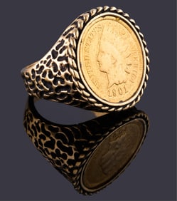 Men's 14K Yellow Gold Ring, App. Wt.- 14.6 grams; Size- 10.