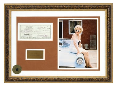 Jessica Lange Autographed Memorabilia, Overall- H.- 15 in., W.- 20 1/2 in.