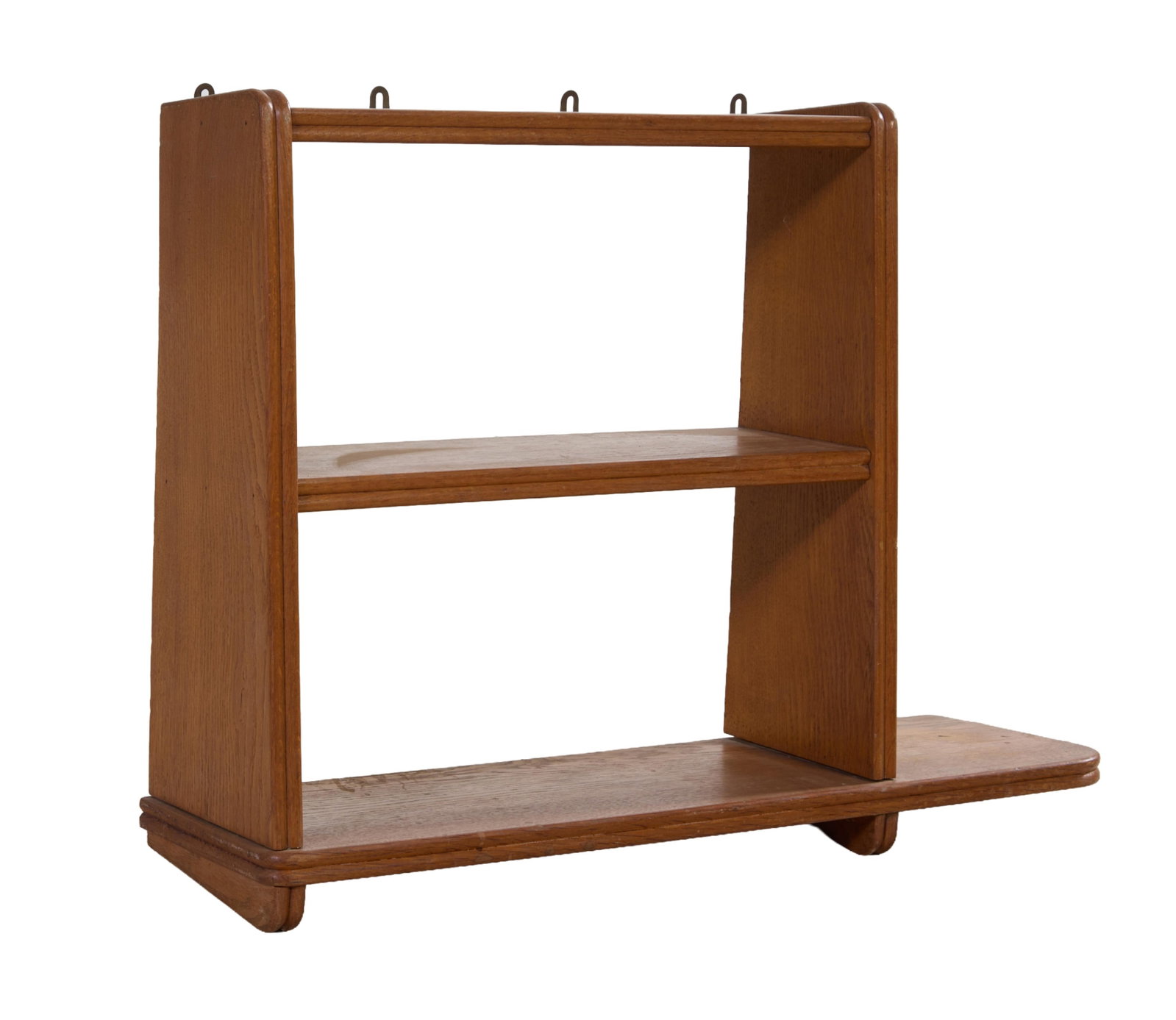French Art and Crafts Hanging Shelf, early 20th c., H.- 22 in., W.- 31 in., D.- 8 in.: French Art and Crafts Hanging Shelf, early 20th c., three reeded shelves, the lowest cantilevered, reverse tapered stiles extending last lower shelf, H.- 22 in., W.- 31 in., D.- 8 in.