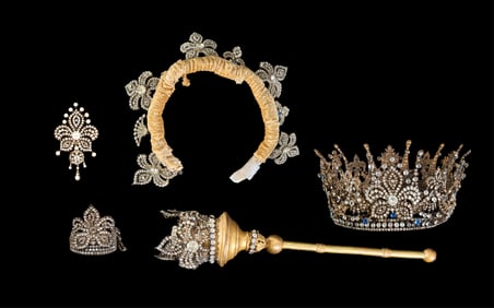 Mardi Gras Queen's Crown and Accoutrement, Rex, 1915, Crown- H.- 4 1/4 in., W.- 8 3/4 in., D.- 9 1/4