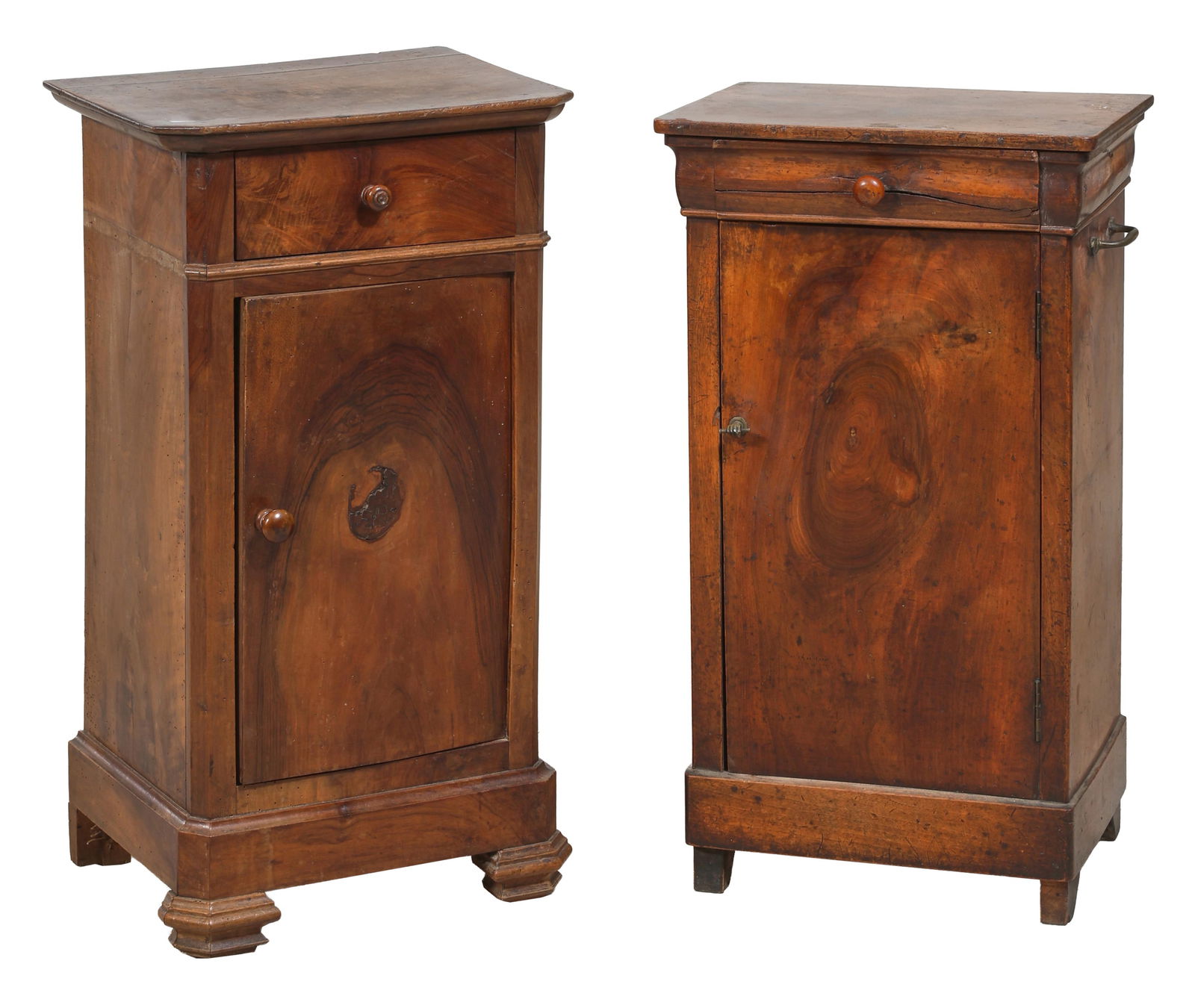 French Louis Philippe Walnut Nightstands, mid 19th c., H.- 29 1/2 in., W.- 15 3/4 in., D.- 12 in. (2: French Louis Philippe Walnut Nightstands, mid 19th c., the rectangular tops with rounded corners, frieze drawer over cabinet, H.- 29 1/2 in., W.- 15 3/4 in., D.- 12 in. (2 Pcs.)