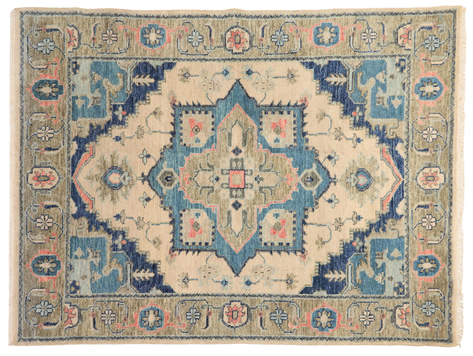 Laristan Heriz Carpet, 7' 10 x 10'.: Laristan Heriz Carpet, 7' 10 x 10'.