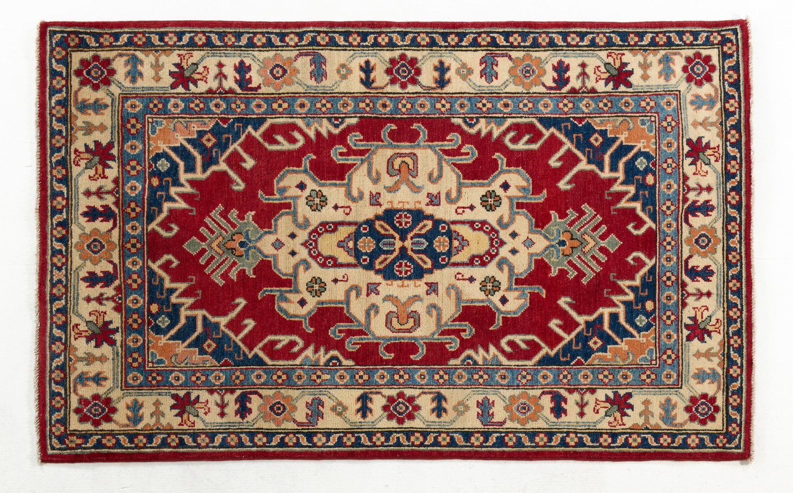 Uzbek Serapi Carpet, 3' 2 x 5' 3.: Uzbek Serapi Carpet, 3' 2 x 5' 3.