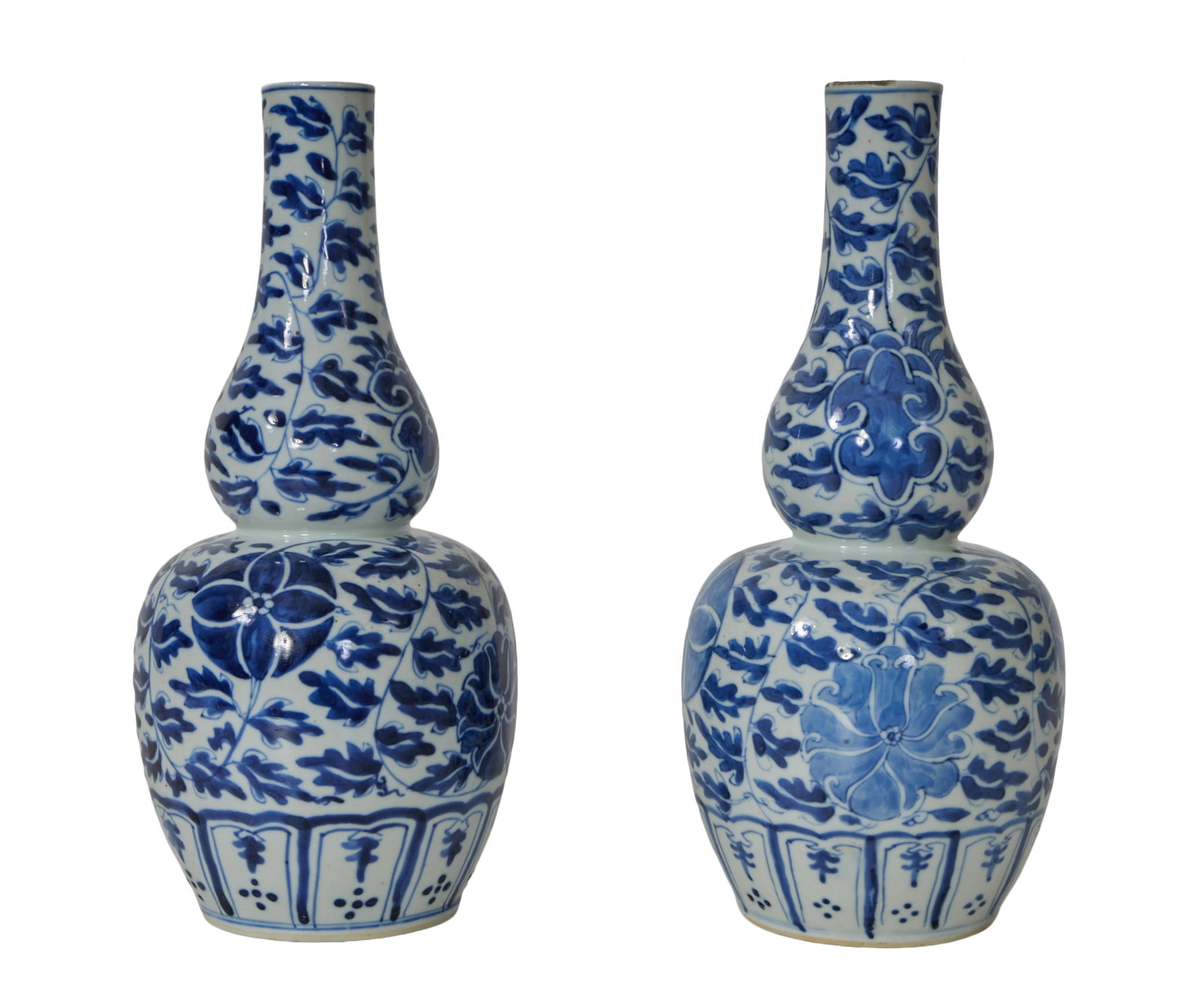 Pair of Chinese Double Gourd Vases, 19th/20th c., H.- 10 in., Dia.- 4 1/2 in. (2 Pcs.) (1 of 2)