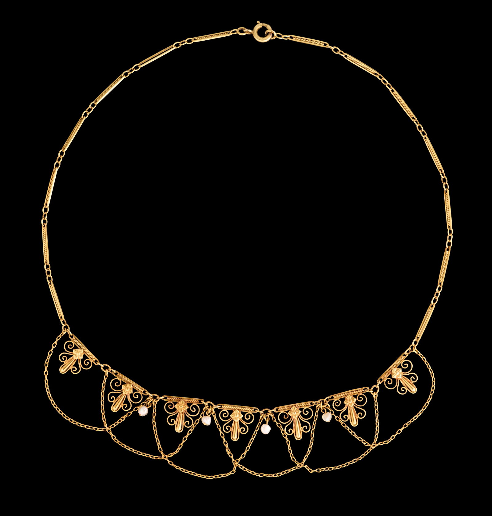 Dainty Antique French Belle Epoque Style 14K Yellow Gold Seed Pearl Fringe Necklace, late 19th/early: Dainty Antique French Belle Epoque Style 14K Yellow Gold Seed Pearl Fringe Necklace, late 19th/early 20th c., with seven triangular filigree openwork links, gold chain swags, four seed pearl drops, th