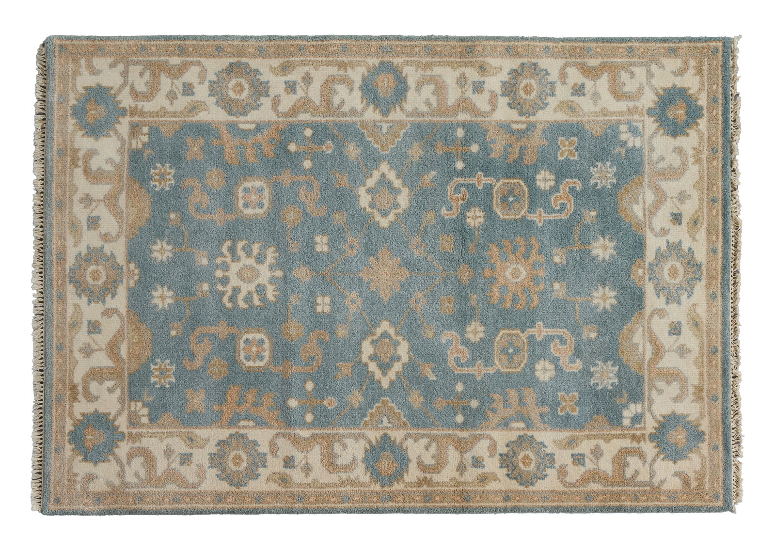 Turkish Angora Oushak Carpet, 4' 2 x 6'.: Turkish Angora Oushak Carpet, 4' 2 x 6'.