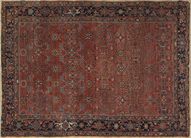 Heriz Carpet, 8' 6 x 11' 4.: Heriz Carpet, 8' 6 x 11' 4.