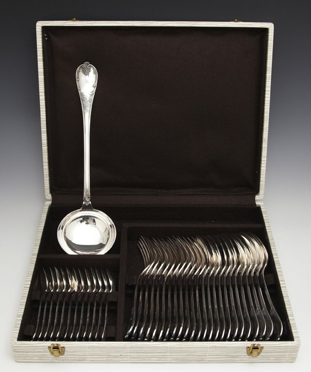 Thirty-Seven Piece Set of Christofle Silverplated: Thirty-Seven Piece Set of Christofle Silverplated Flatware, early 20th c., consisting of a large ladle, twelve teaspoons, twelve dinner forks and twelve soup spoons, in original fitted presentation bo