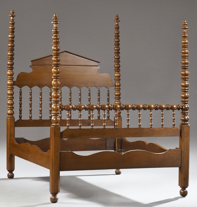 American Victorian Carved Oak Four Poster Double Spool: American Victorian Carved Oak Four Poster Double Spool Bed, late 19th c., the serpentine pointed spindled headboard supported by well turned posts, the footboard with like posts joined by a well turne
