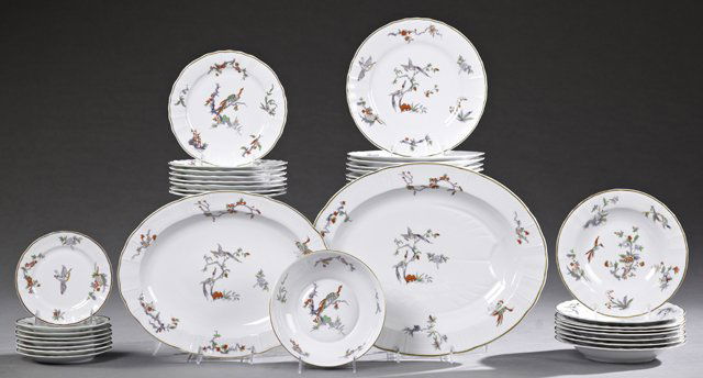 Thirty-Seven Piece Limoges Partial Dinner Service, 20th: Thirty-Seven Piece Limoges Partial Dinner Service, 20th c., by Bernardaud in the "Conde" pattern, consisting of 10 dinner plates, 8 salad plates, 8 bread and butter plates, 8 cream soups, two oval pla