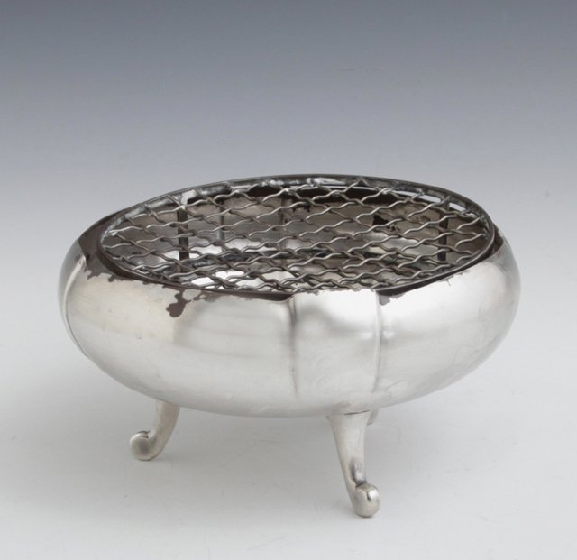 Okubo Japanese .950 Sterling Tripodal Flower Bowl, (1 of 1)