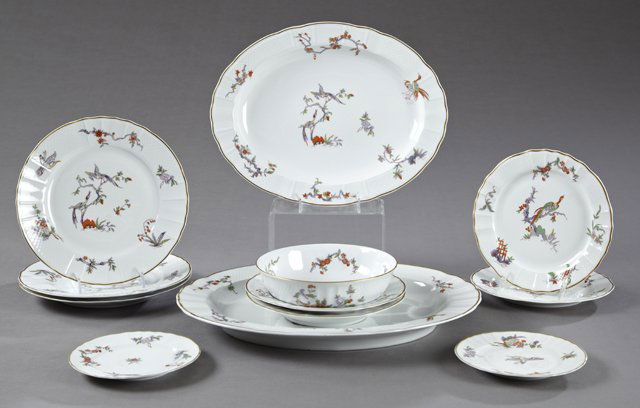 Thirty-Seven Piece Limoges Partial Dinner Service, 20th: Thirty-Seven Piece Limoges Partial Dinner Service, 20th c., by Bernardaud in the "Conde" pattern, consisting of 10 dinner plates, 8 salad plates, 8 bread and butter plates, 8 cream soups, two oval pla