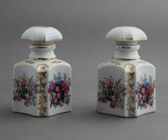 Pair of Diminutive Old Paris Porcelain Perfume Bottles,: Pair of Diminutive Old Paris Porcelain Perfume Bottles, 19th c., of lobed form, with gilt and hand-painted floral decoration, H.- 5 in., W.- 2 3/4 in., D.- 2 3/4 in.