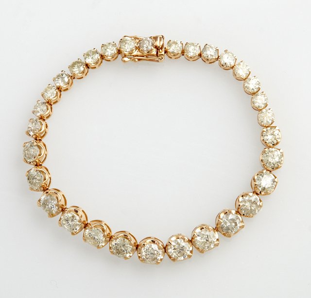 14K Yellow Gold Link Bracelet, each of the 31 links (1 of 2)