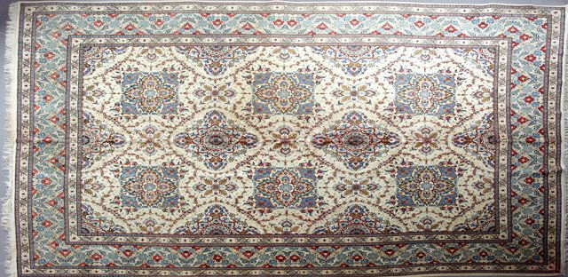 Oriental Carpet, 9' 6 x 13'. (1 of 1)