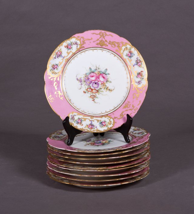 Set of Ten German Porcelain Dinner Plates, 19th c., in (1 of 7)